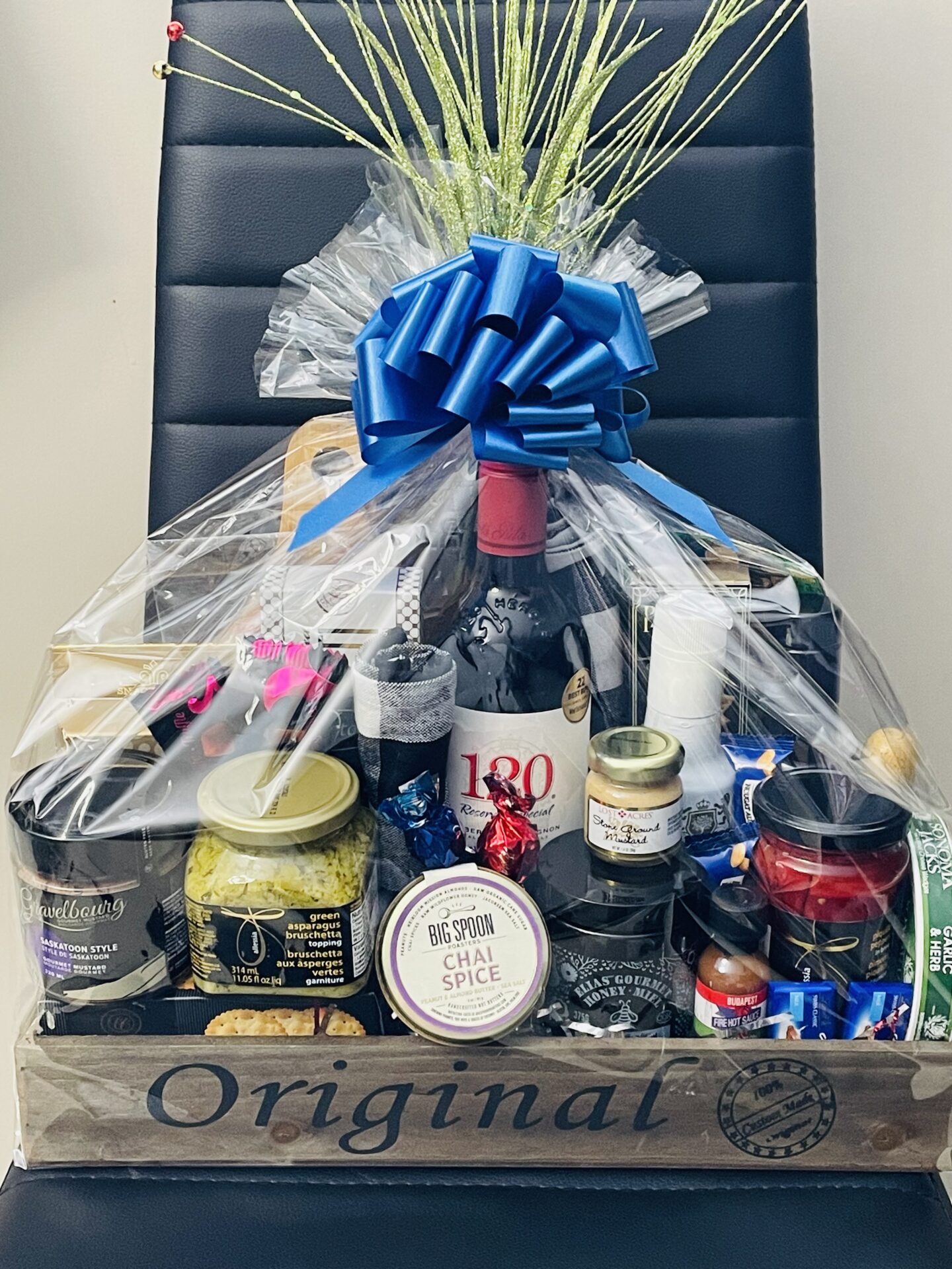 Popcorn basket